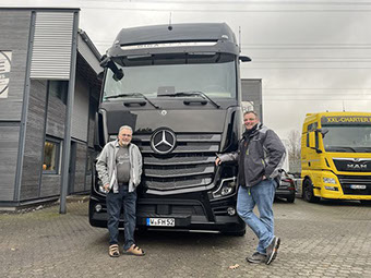Fahrschultrucks.de - Ihr starker Partner für Miete - Leasing - Kauf von Fahrschulnutzfahrzeugen.