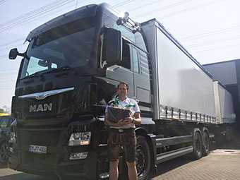 Fahrschultrucks.de - Ihr starker Partner für Miete - Leasing - Kauf von Fahrschulnutzfahrzeugen.