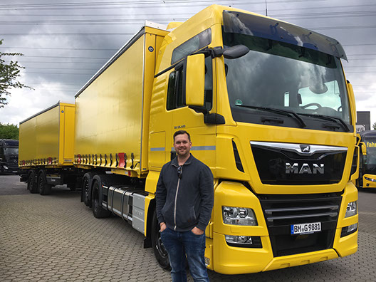 Fahrschultrucks.de - Ihr starker Partner für Miete - Leasing - Kauf von Fahrschulnutzfahrzeugen.