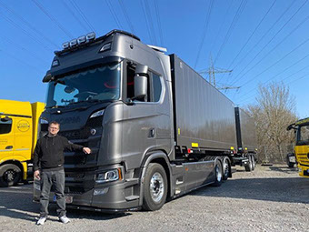 Fahrschultrucks.de - Ihr starker Partner für Miete - Leasing - Kauf von Fahrschulnutzfahrzeugen.